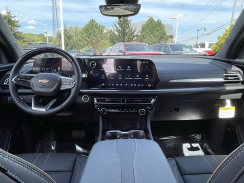 New 2026 Chevrolet Traverse High Country w/ LPO, Floor Liner Package image 33