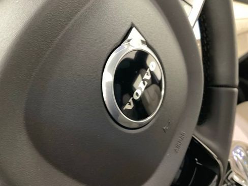 New 2026 Volvo XC90 B6 Plus w/ Protection Package Premier image 43