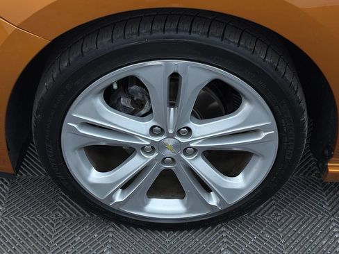 Used 2017 Chevrolet Cruze Premier w/ RS Package FWD image 14