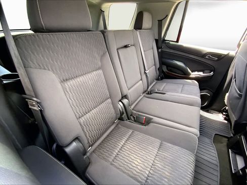 Used 2018 GMC Yukon SLE RWD image 18