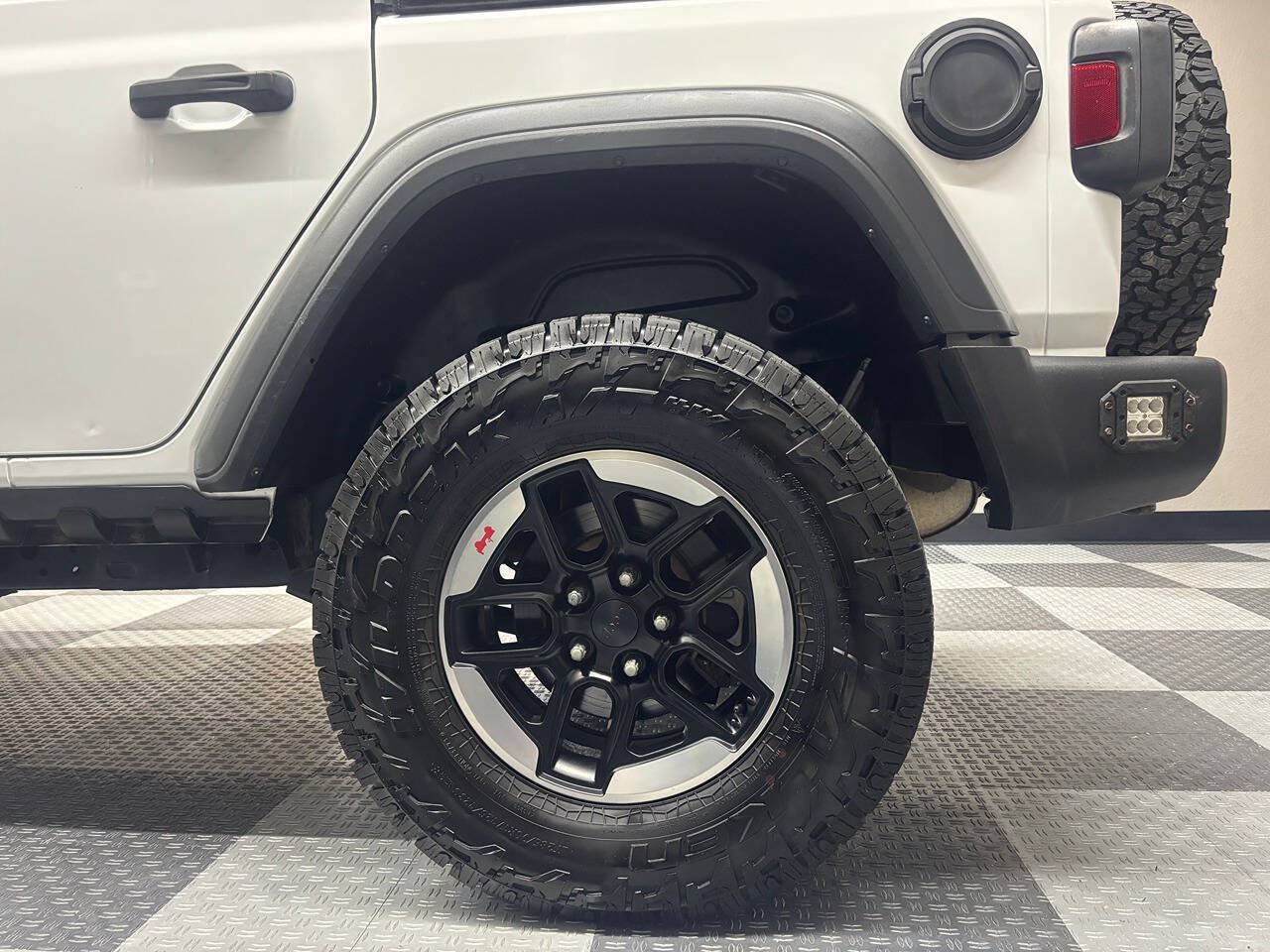Used 2018 Jeep Wrangler Unlimited Sport S AWD/4WD image 11
