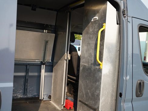 Used 2020 RAM ProMaster 3500 FWD image 14