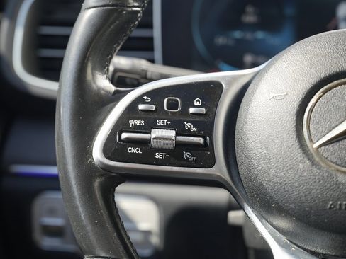 Used 2020 Mercedes-Benz GLE 450 4MATIC image 46