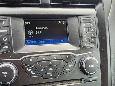 Used 2018 Ford Fusion SE AWD/4WD image 15