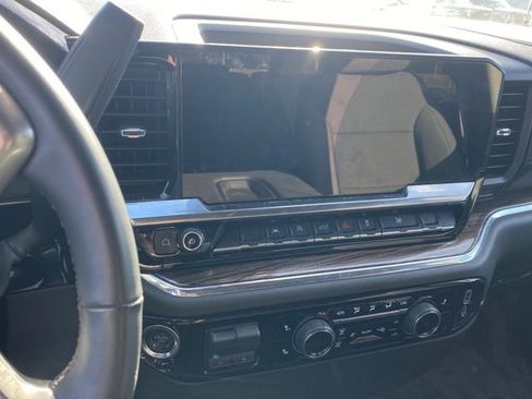 Used 2023 Chevrolet Silverado 1500 LT w/ Protection Package image 6