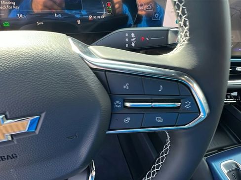 New 2026 Chevrolet Equinox EV LT image 21