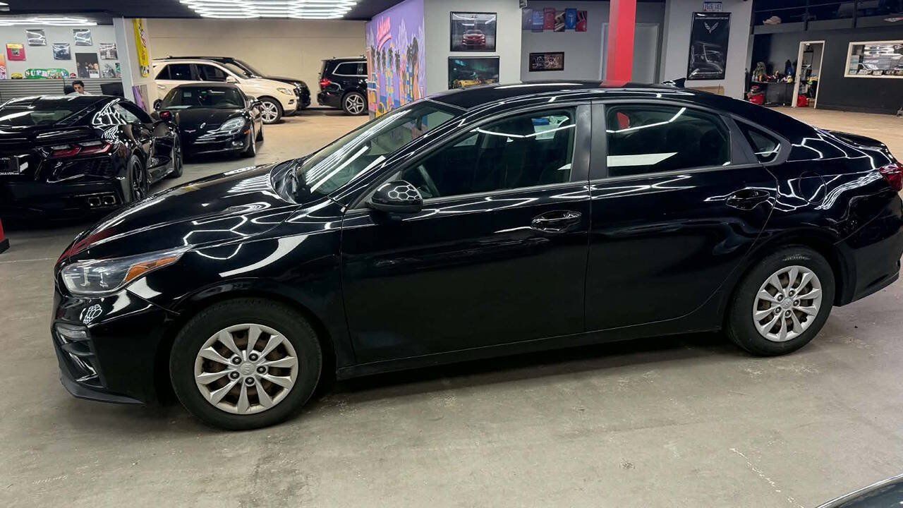 Used 2019 Kia Forte Sedan FWD image 4