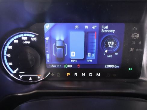 Used 2023 Ford Bronco Outer Banks image 4