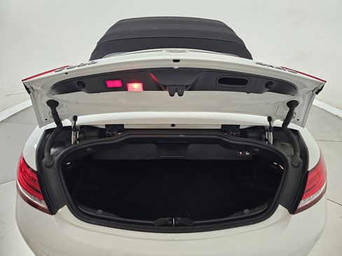 Used 2020 Mercedes-Benz C 300 4MATIC Cabriolet image 13