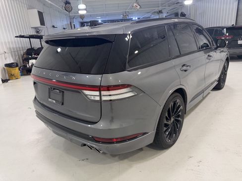 Used 2025 Lincoln Aviator Reserve w/ Jet Appearance Package RWD image 7