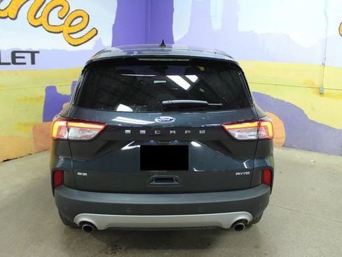 Used 2022 Ford Escape SE AWD/4WD image 7