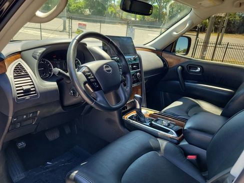 Used 2023 Nissan Armada SL w/ Captain's Chairs Package RWD image 10