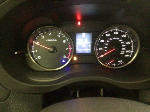Used 2016 Subaru Crosstrek 2.0i Premium AWD/4WD image 21