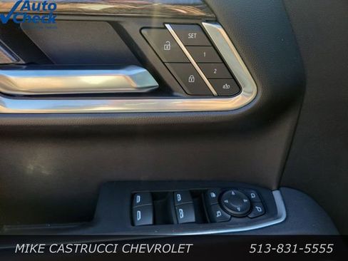 Used 2025 Chevrolet Silverado 1500 LTZ AWD/4WD image 23