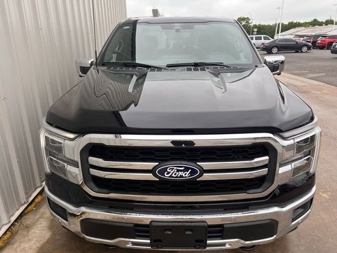 New 2025 Ford F150 Lariat w/ Equipment Group 501A Mid image 3