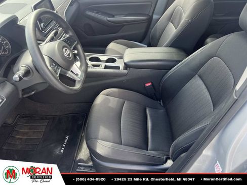 Used 2024 Nissan Altima 2.5 SV FWD image 16