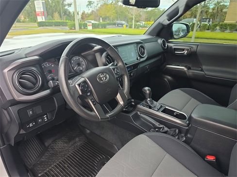 Used 2021 Toyota Tacoma 2WD Double Cab image 18