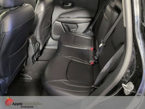 Used 2017 Jeep Compass Latitude w/ Popular Equipment Group AWD/4WD image 28
