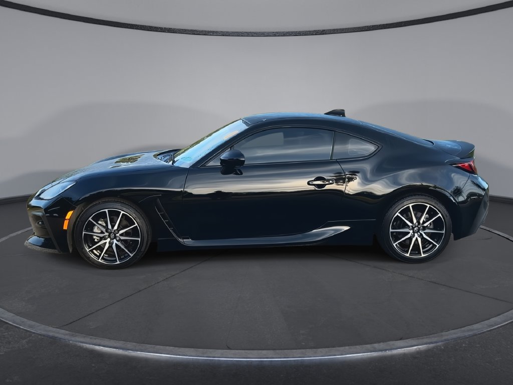 Used 2025 Toyota GR86 RWD image 5