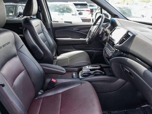 Used 2023 Honda Ridgeline Black Edition image 21