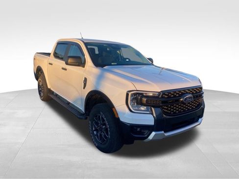 Used 2024 Ford Ranger XLT w/ FX4 Off-Road Package image 5