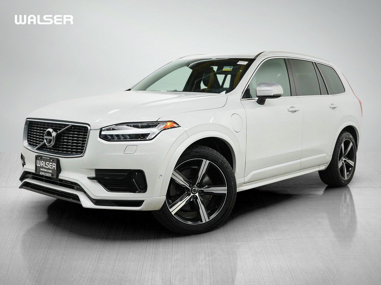 Used 2019 Volvo XC90 T8 R-Design w/ Advanced Package AWD/4WD image 1