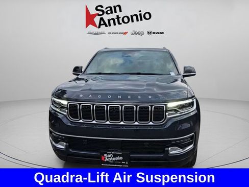 New 2025 Jeep Wagoneer L Series II AWD/4WD image 5