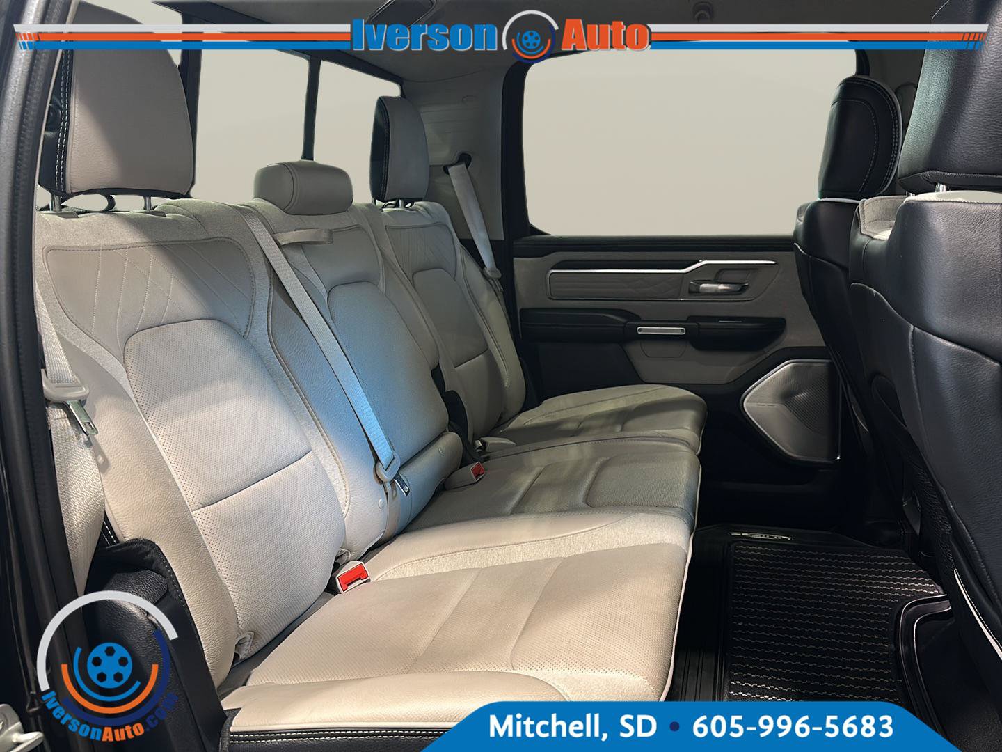 Used 2024 RAM 1500 Limited AWD/4WD image 30