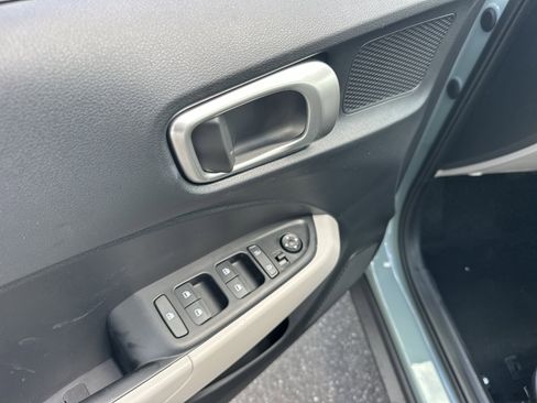 New 2026 Hyundai Venue SEL image 17