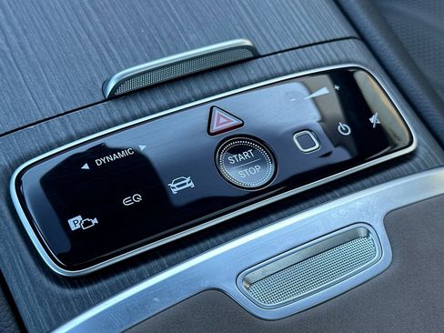 Certified 2023 Mercedes-Benz EQS 580 4MATIC Sedan image 34