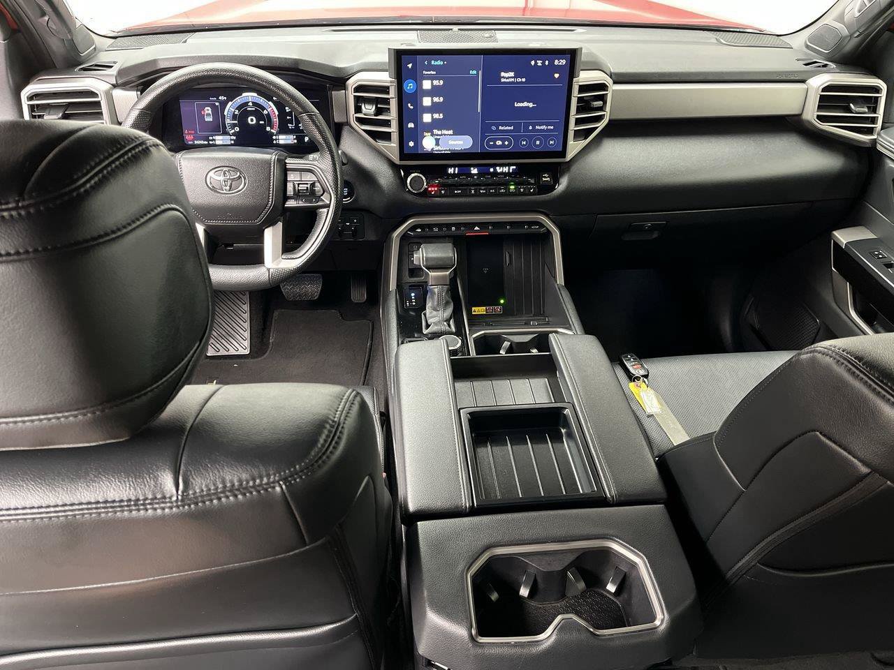 Used 2025 Toyota Tundra Limited AWD/4WD image 4