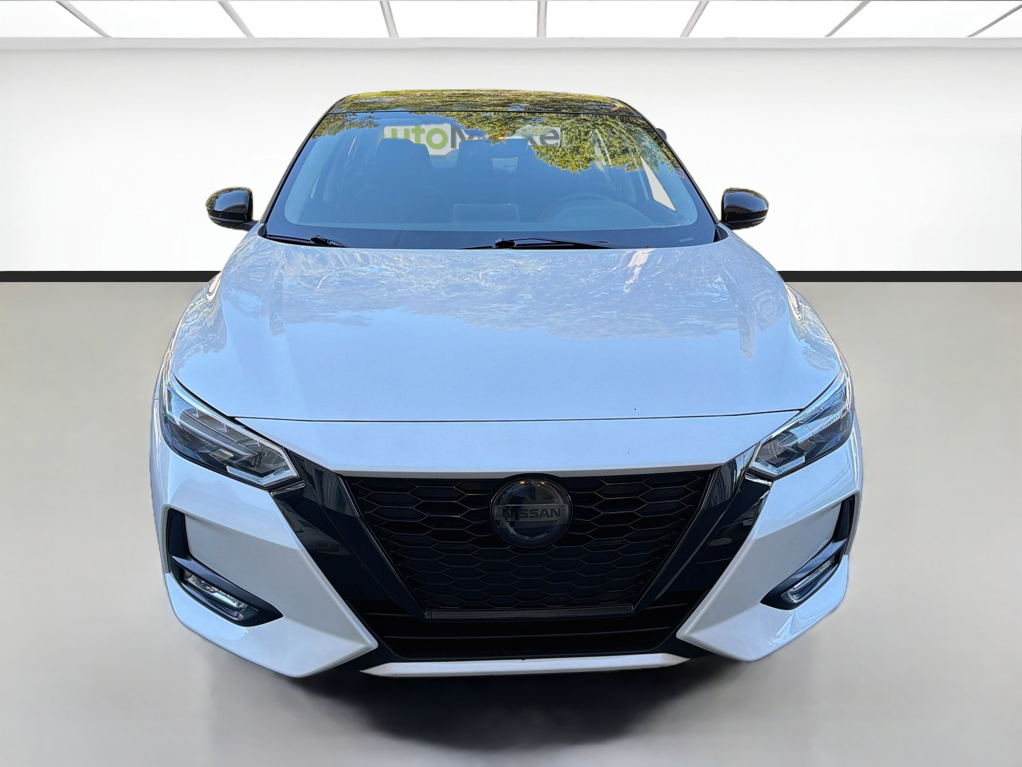 Used 2023 Nissan Sentra SR w/ Midnight Edition Package FWD image 2