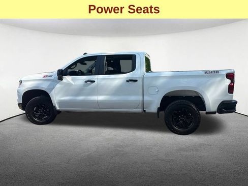Used 2024 Chevrolet Silverado 1500 Custom Trail Boss AWD/4WD image 6
