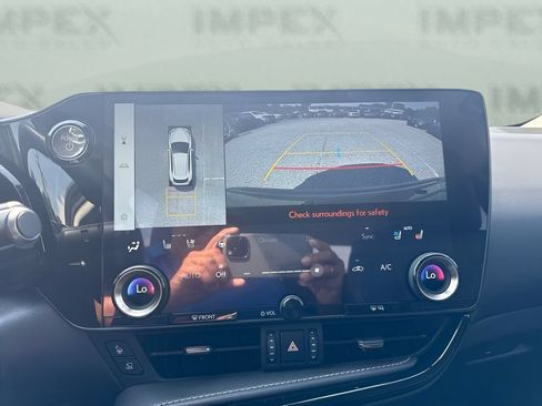 Used 2024 Lexus NX 350h AWD w/ Vision Package image 11