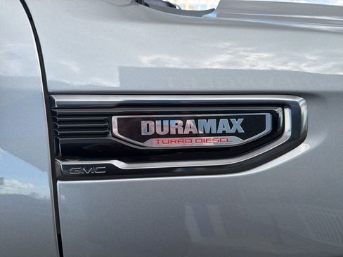 Certified 2023 GMC Sierra 1500 AT4 w/ Technology Package image 5