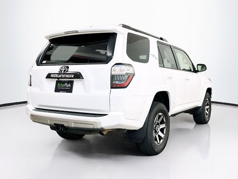 Used 2024 Toyota 4Runner TRD Off-Road AWD/4WD image 9