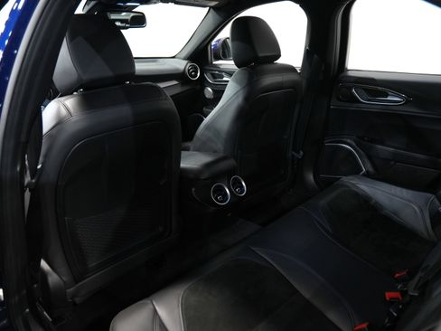 Used 2019 Alfa Romeo Giulia Quadrifoglio w/ Driver Assist Dynamic Package image 39