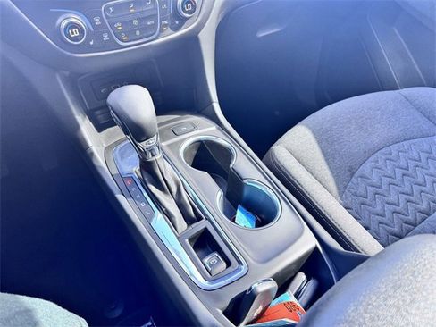 Used 2023 Chevrolet Equinox LT image 19