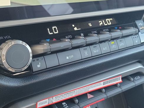 New 2026 Toyota Tundra SR5 image 32