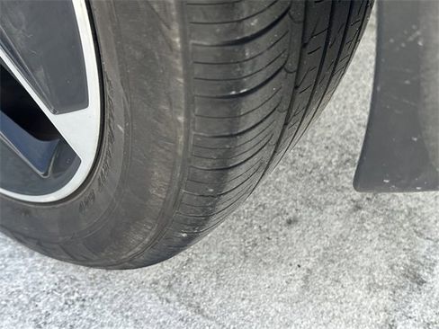 Certified 2023 Kia Soul EX image 11