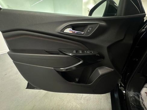 New 2026 Chevrolet Trax RS w/ Sunroof Package FWD image 13