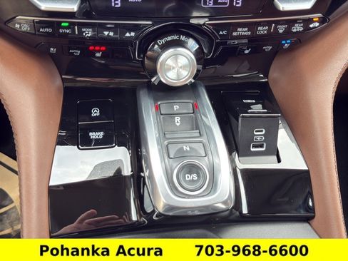 Certified 2024 Acura MDX SH-AWD w/ Advance Package image 17