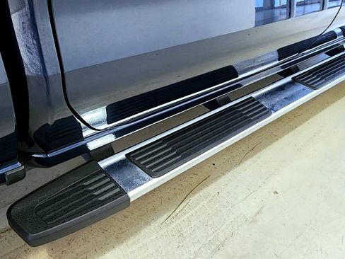 Used 2019 Chevrolet Silverado 1500 LTZ image 11