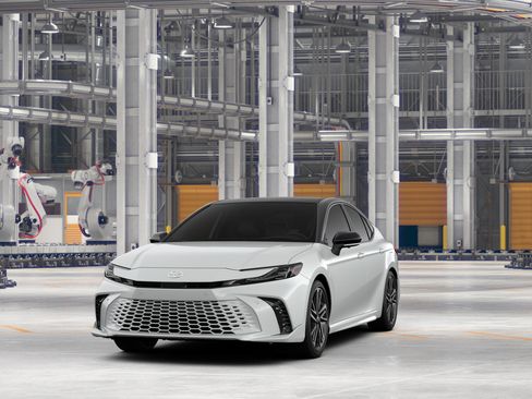 New 2026 Toyota Camry XSE AWD/4WD image 3