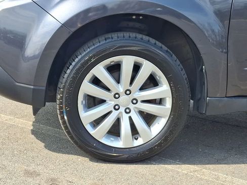 Used 2012 Subaru Forester 2.5X Premium w/ All-Weather Pkg image 28