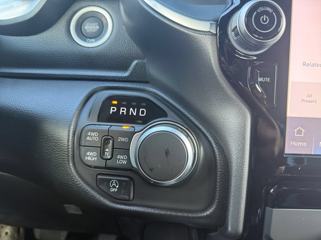 New 2025 RAM 1500 Big Horn AWD/4WD image 28