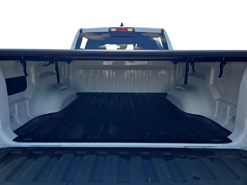 Used 2025 RAM 1500 Laramie AWD/4WD image 29