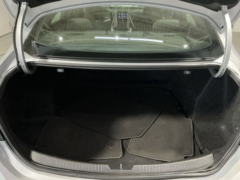 Used 2022 Chevrolet Malibu LT FWD image 25