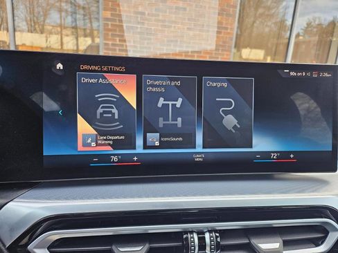 Used 2023 BMW i4 eDrive40 w/ M Sport Package image 54