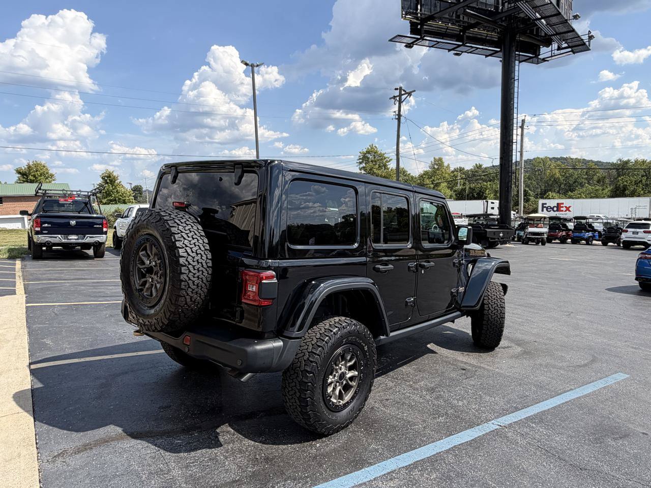 Used 2023 Jeep Wrangler Unlimited Rubicon 392 w/ Dual Top Group AWD/4WD image 3
